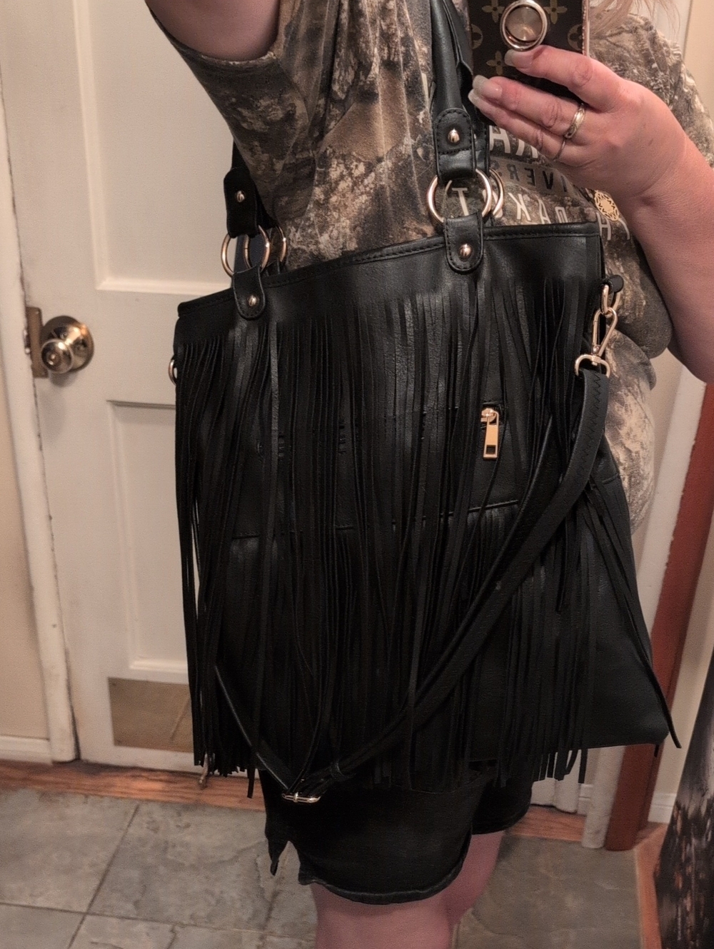 Fashion Forward Black Fringe Tote Bag Vegan Unbranded 15" Wide 16.5 Long - Picture 8 of 10